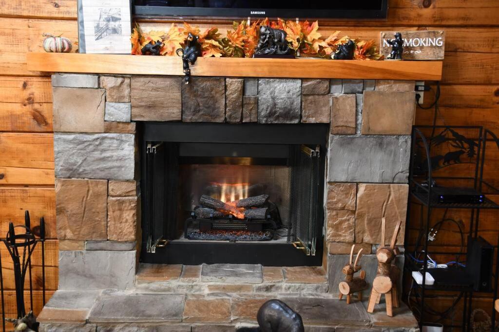 Bear Country Cabin Sevierville Exterior foto